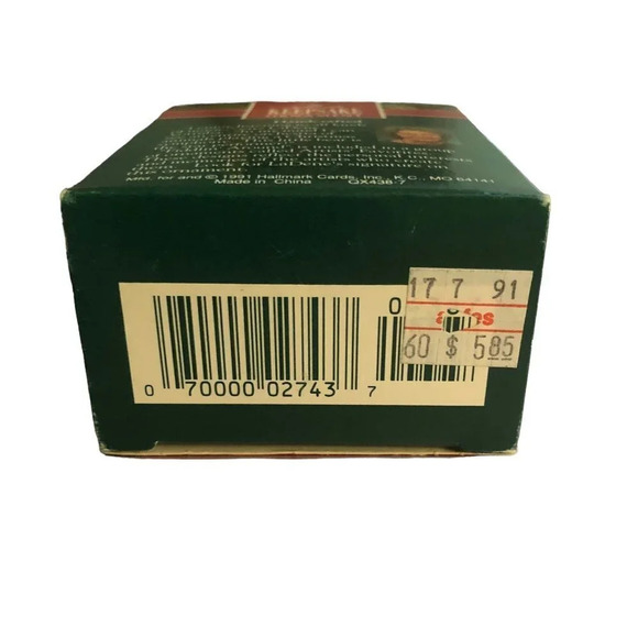 VTG HALLMARK KEEPSAKE '91 "Fiddlin' Around" Bear Violin Xmas Christmas Ornament - Picture 8 of 8